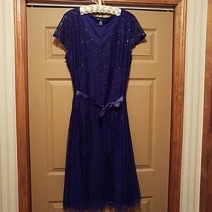 Beautiful 1920s looking dress